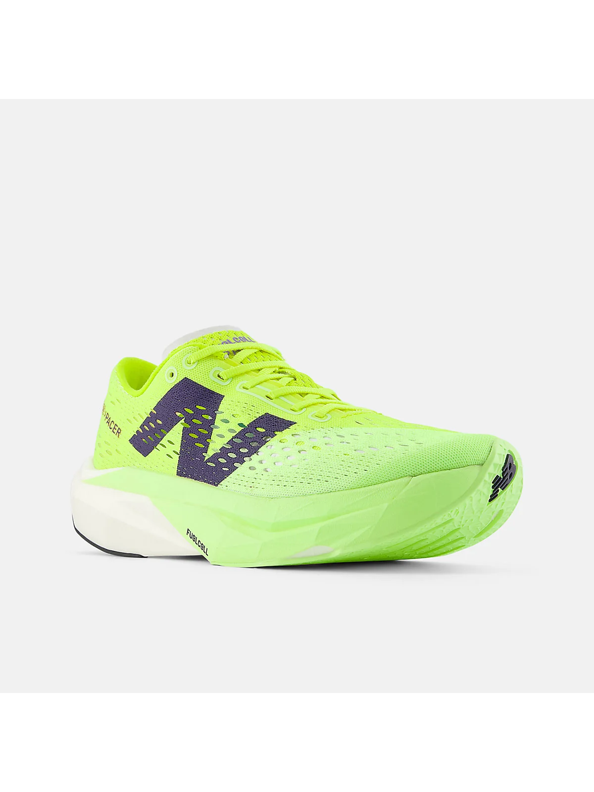 Женские кроссовки New Balance FuelCell SuperComp Pacer v2 — 2