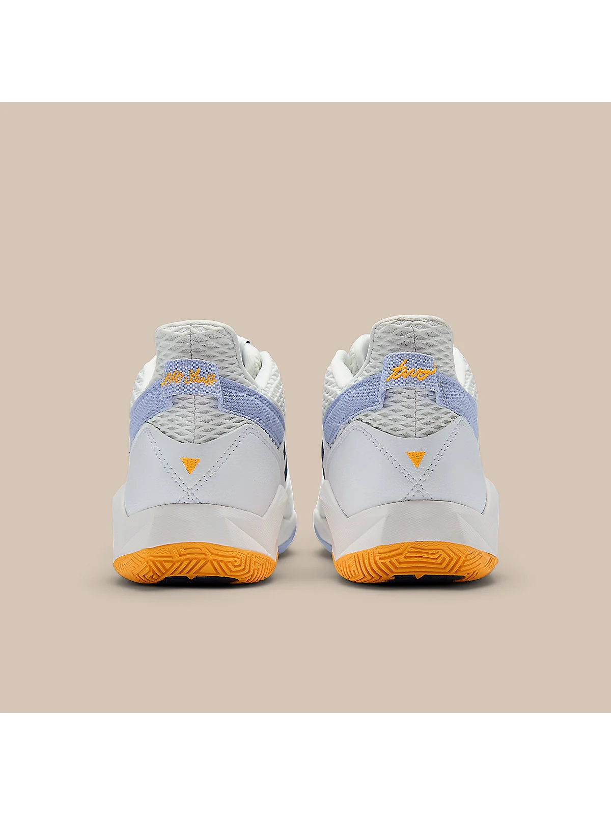 Женские кроссовки New Balance Coco CG2 — 5