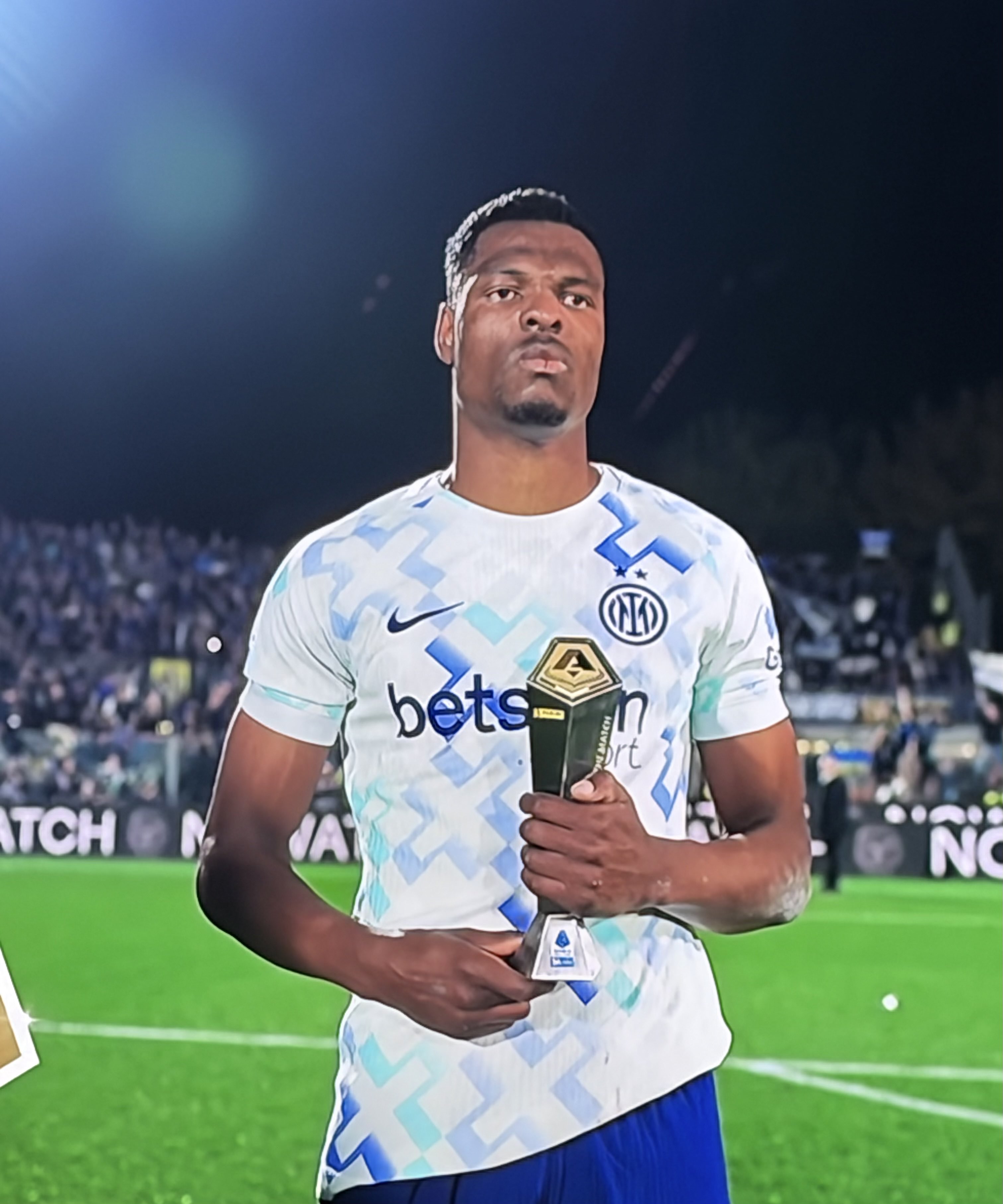 HFu-_6jW0AA2-rQ.jpg