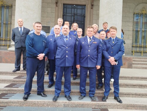 https://s3.firstvds.ru/fotohosting/2026/05/16/119832b8fb2004937.md.jpg