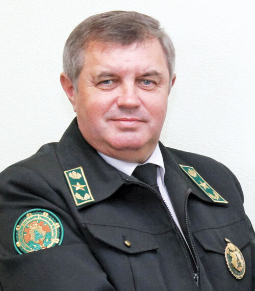 https://s3.firstvds.ru/fotohosting/2026/05/16/MIKAIL-AMELYNOVIC-MINISTR.md.jpg