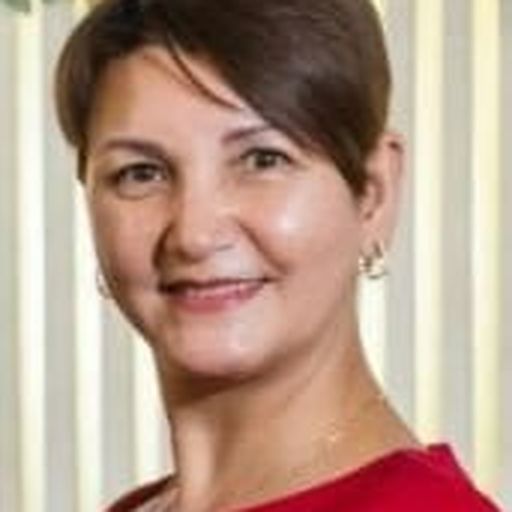 Анжела Серова