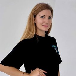 Светлана Хмелевская