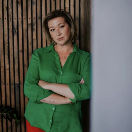 Аделя Реновна