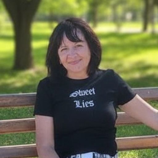 Марина Меньшова