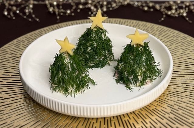 Закуска «Праздничные елки»