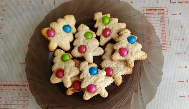 Песочные елочки
