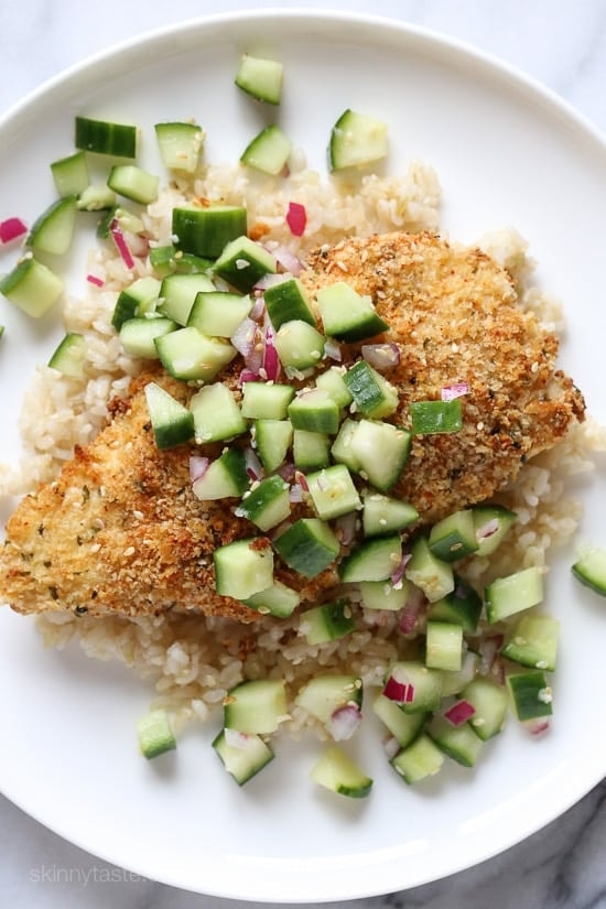 Хрустящая курица тогараши с огуречным релишем
