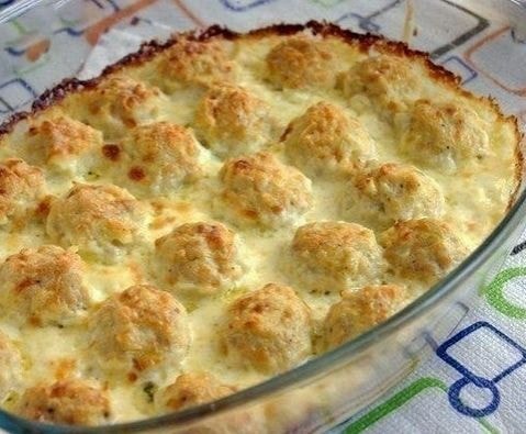 Нежные куриные шарики в соусе