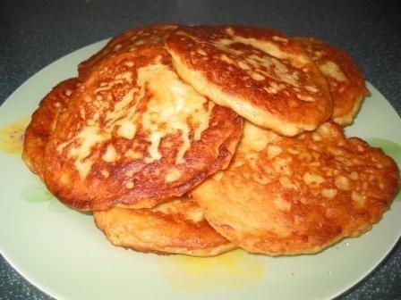 Овсяные оладьи с яблоком и морковью