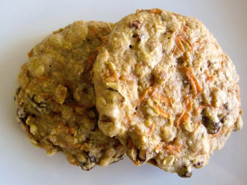 Морковные пряники с сухофруктами без сахара