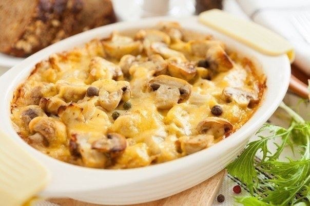 Запеканка из макарон с грибами и сыром