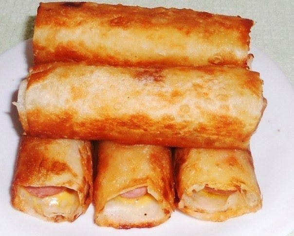 Сосиски в картофельно-сырной шубке