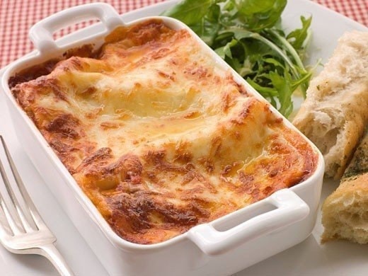 Лазанья с куриной грудкой и творогом