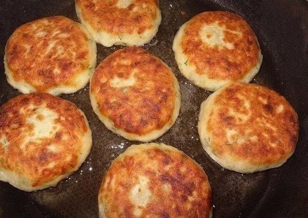 Картофельные котлеты с сыром и грибами
