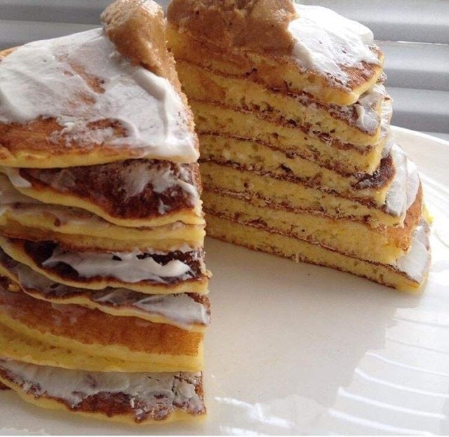 Апельсиновые панкейки с творогом