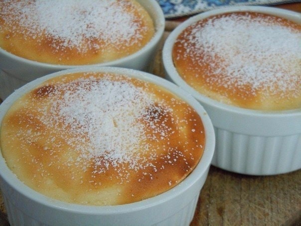 Творожное суфле с яблоком и изюмом