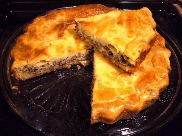 Заливной пирог с мясом на кефире