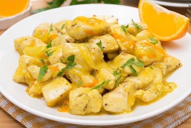 Куриное филе в апельсиновом соусе