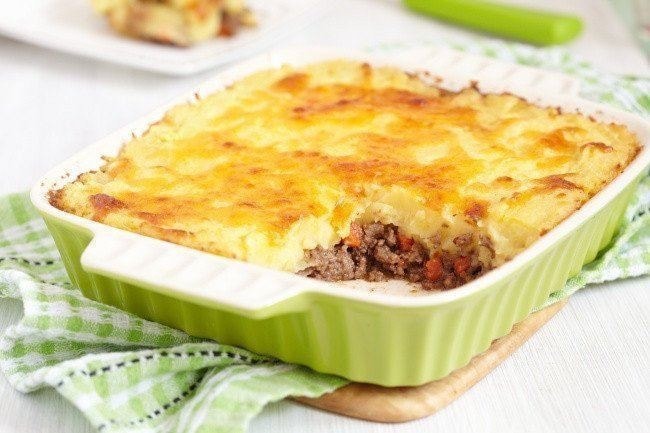 Запеканка с мясным фаршем и картофелем