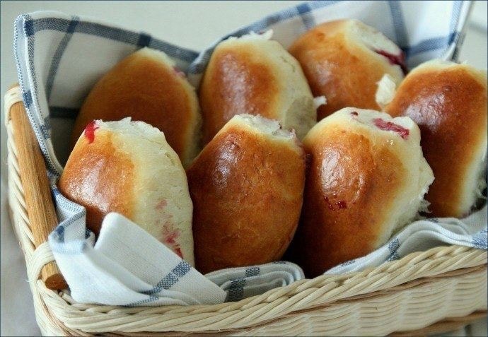 Ленивые пирожки на молочном тесте