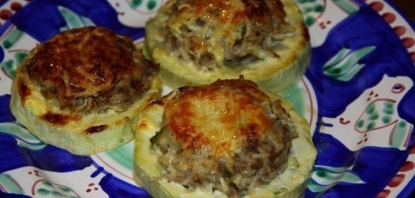 Фаршированные кабачки