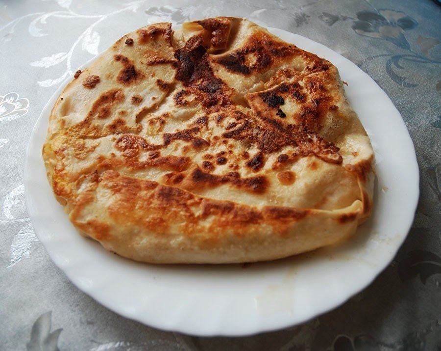 Яичница с сыром в лаваше