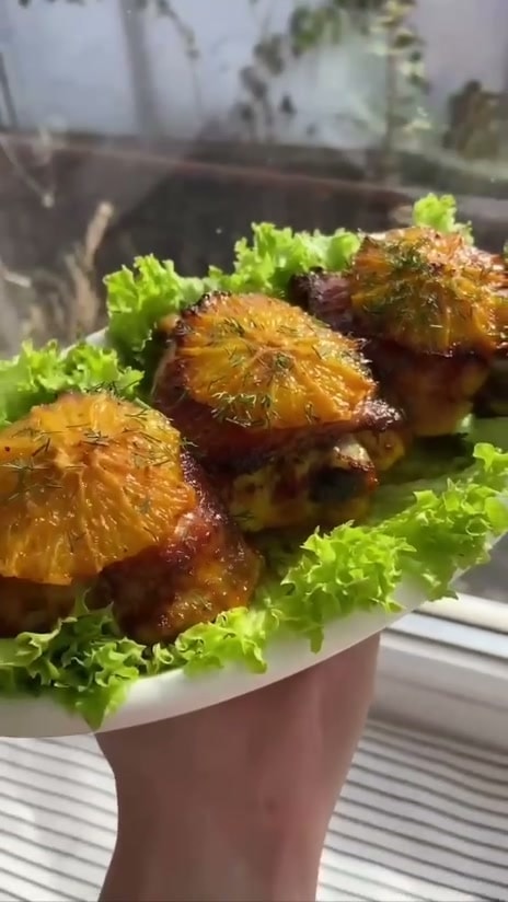 Праздничная курица в духовке с апельсинами