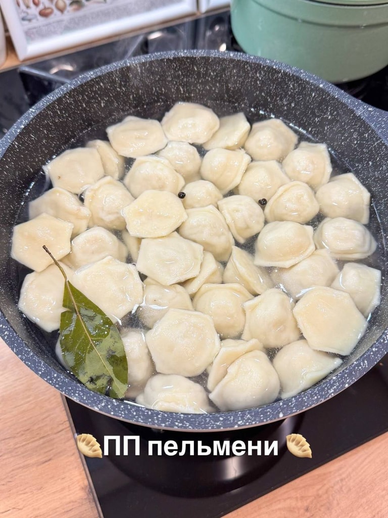 Домашние пельмени с куриным бедром