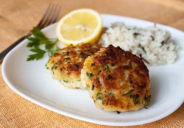 Рыбные котлеты с морковью и сыром