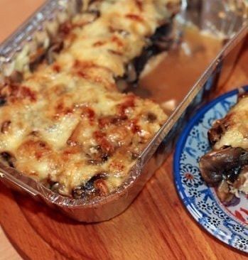 Куриное филе запеченное с грибами