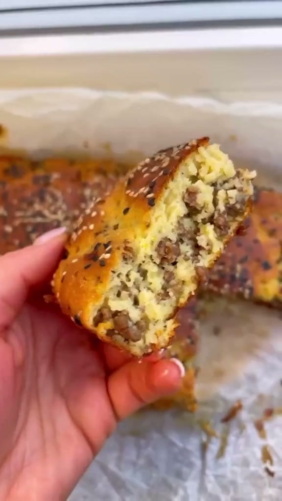 Быстрый пирог с мясом на кефире