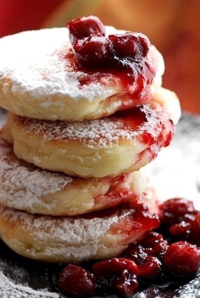 Полезные сырники с изюмом