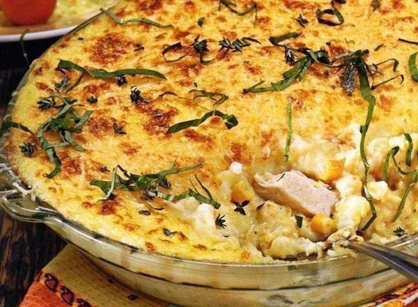 Куриная запеканка с грибами и помидорами