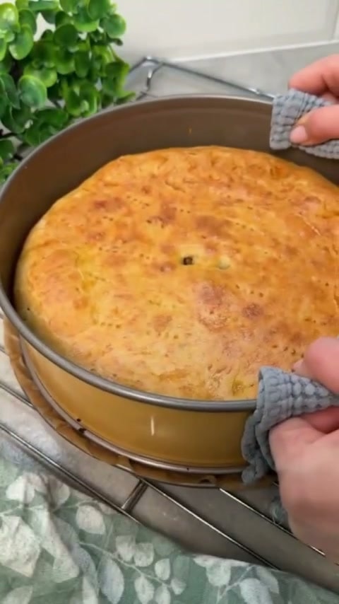 Пирог на кефире с капустой и мясом