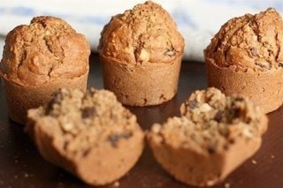 Овсяные кексы с изюмом и орехами