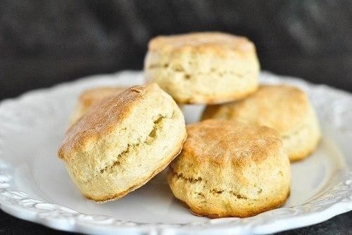 Медовые коржики на кефире