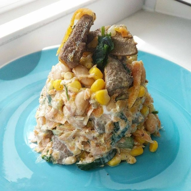 Теплый салат с печенью