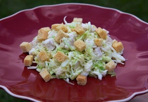 Салат с курицей и капустой