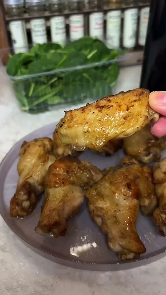 Сочные куриные крылышки