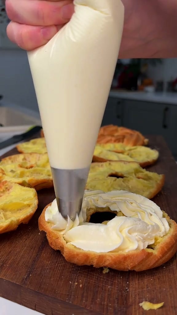 Заварные кольца с творожным кремом