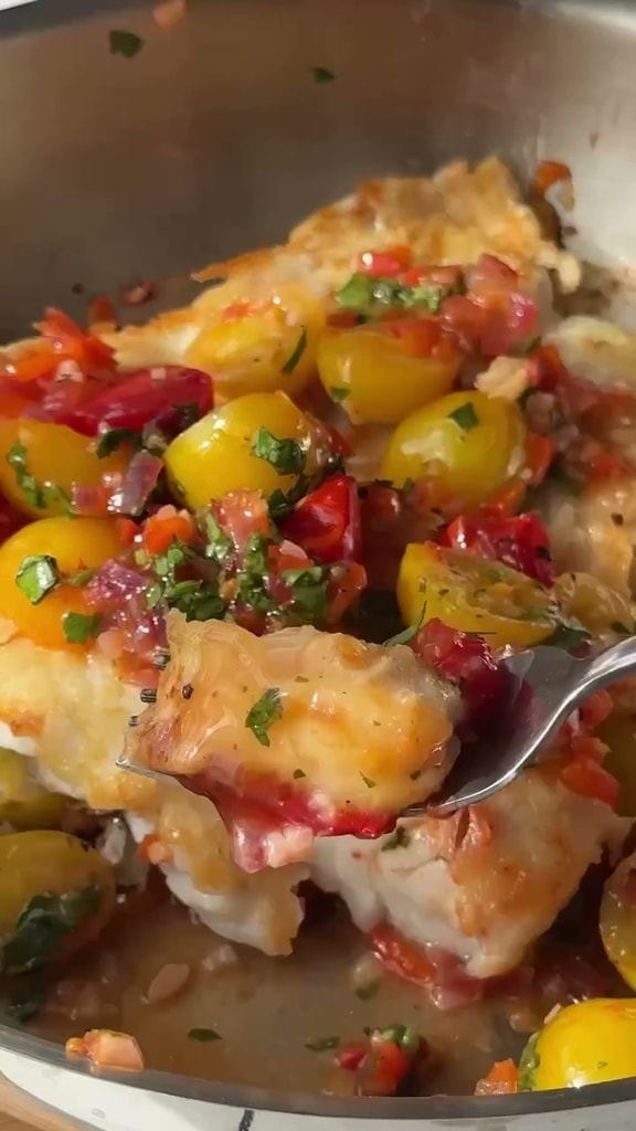 Белая рыба с овощами