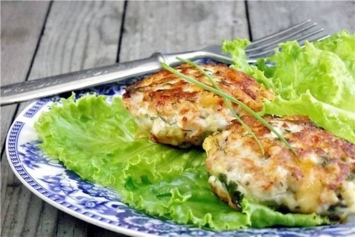 Куриные котлеты с сыром и зеленью