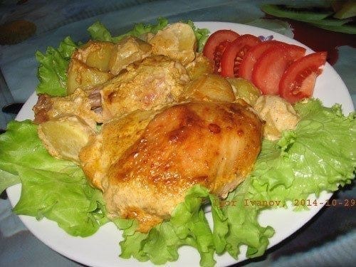 Курица с картофелем в духовке