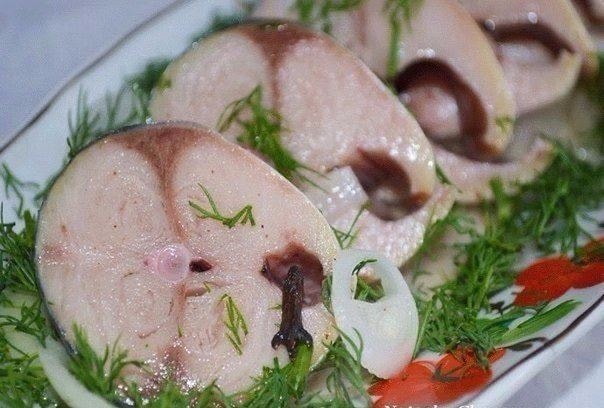 Пряная маринованная скумбрия