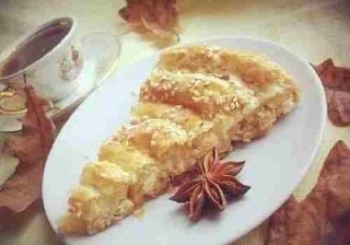 Слоеный пирог Улитка с сыром