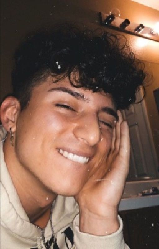 Этот новенький изменил мою жизнь