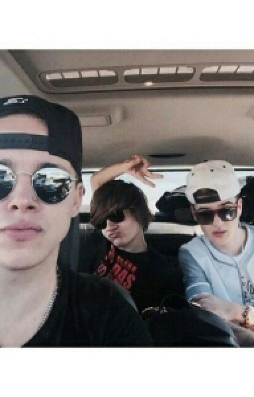 Жизнь Mband(фанфик)