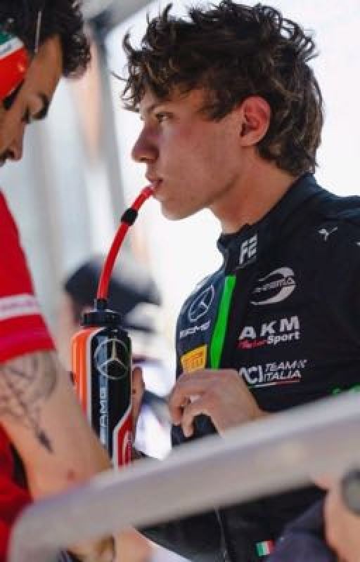 На его месте