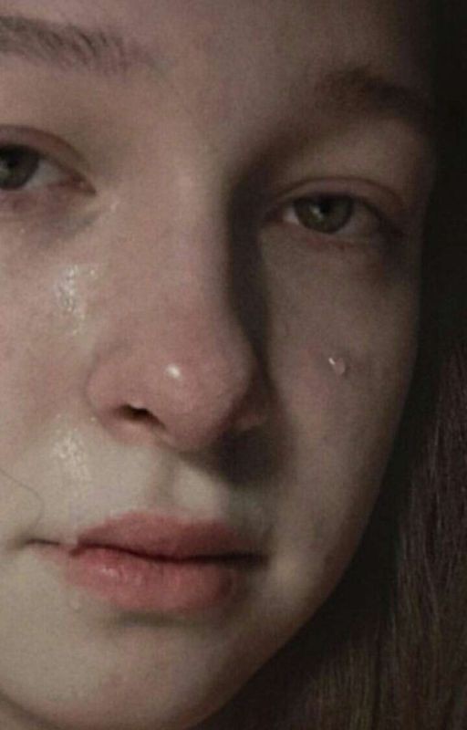 А слёзы далеко не от ветра